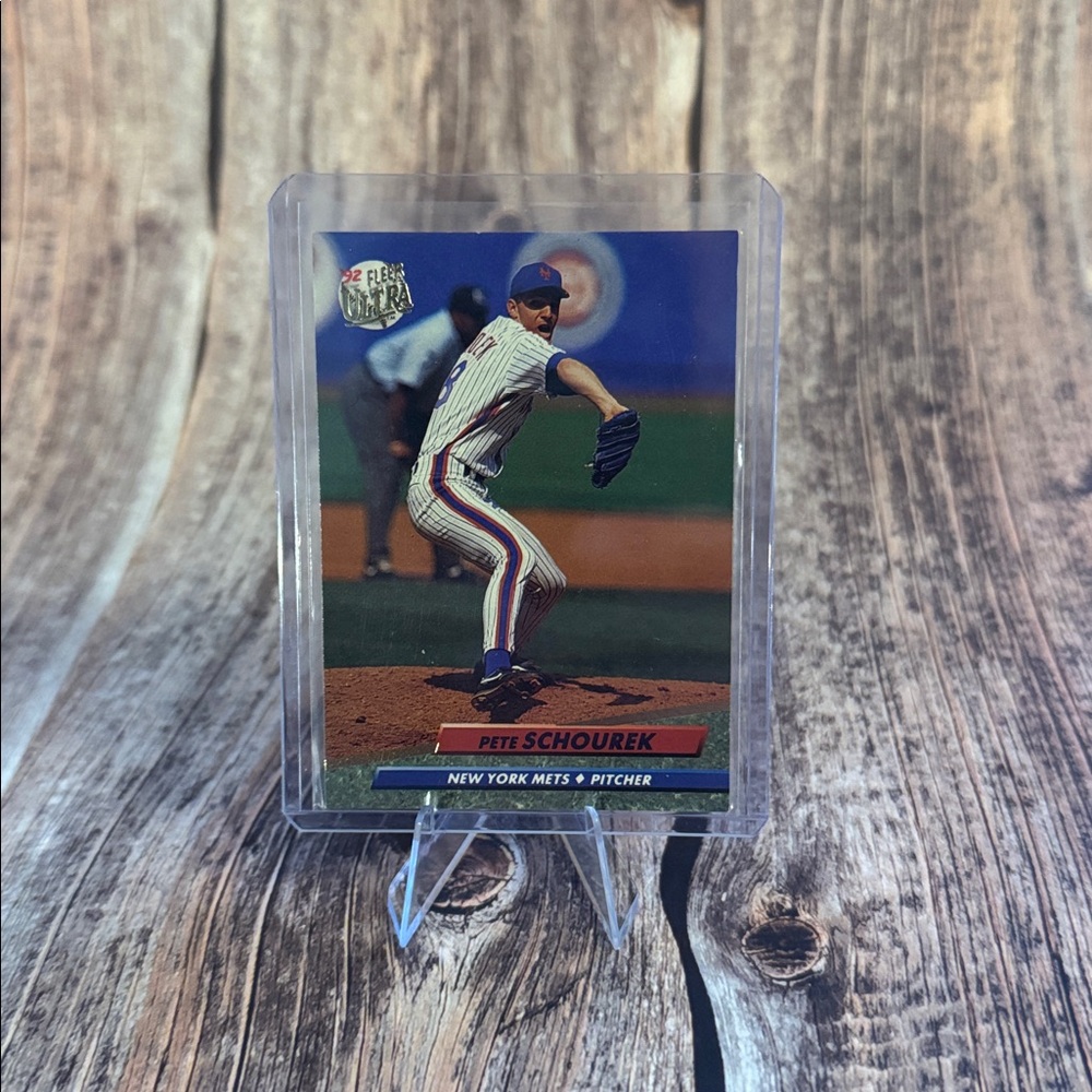 VTG Fleer Ultra ‘92 Pete Schourek #539 Baseball Card Item #PHK4882